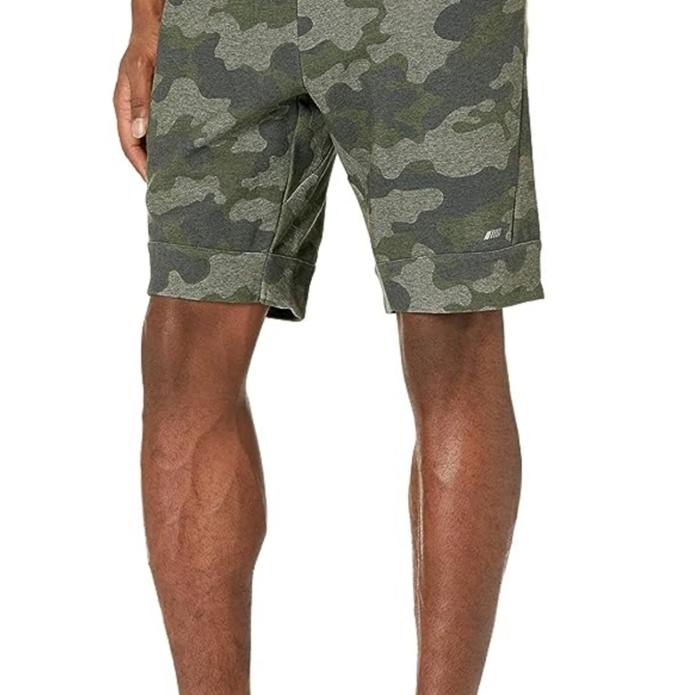 Amazon Essentials Fleece Active Shorts - Picture 2 of 15